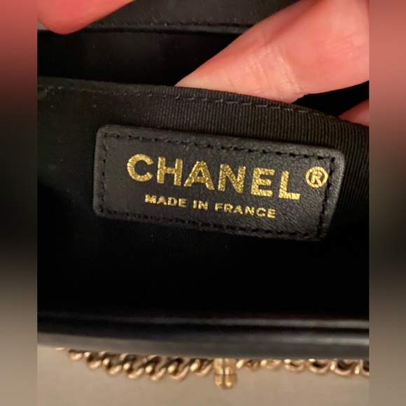 Chanel Classic Flap Black Medium Boy Bag with Top Handle - Picture 15 of 16